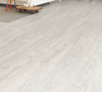 carpintería instalación de suelos de madera en Donostia